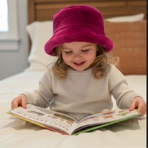 Girls Faux Fur Hat  sz  7-14